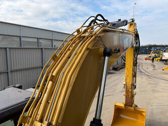 2011-caterpillar-323dl-1428133-45760457