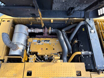 2011-caterpillar-323dl-1428133-45760458