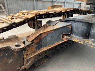 2017-caterpillar-352f-1428135-45760598