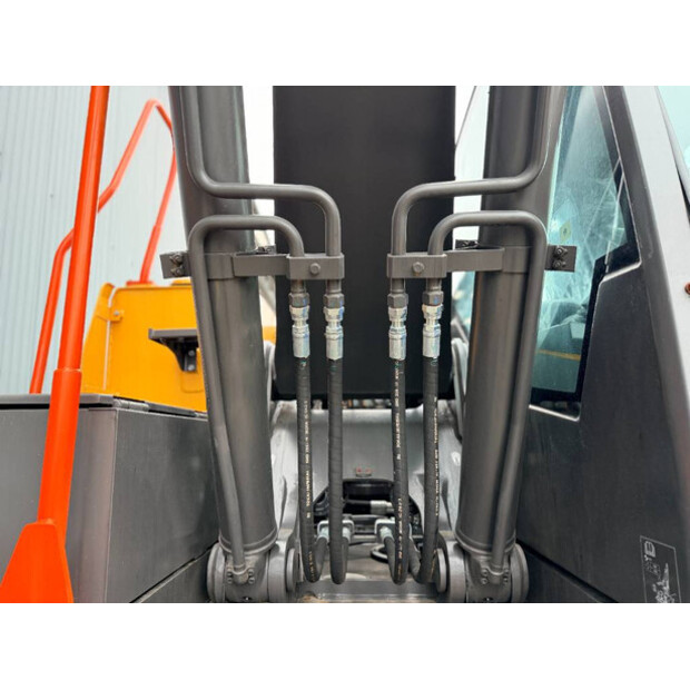 2025 Volvo EC210-45760893