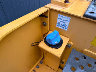 2015-volvo-ec220el-1428143-45760952