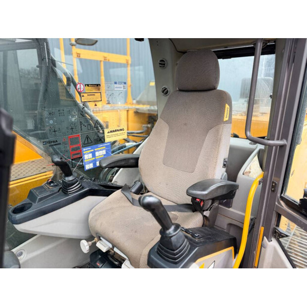 2015 Volvo EC220EL-45760975