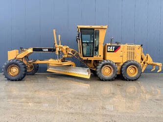 2013-caterpillar-140k-1428152-45761517