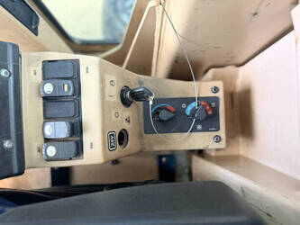 2013-caterpillar-140k-1428152-45761528