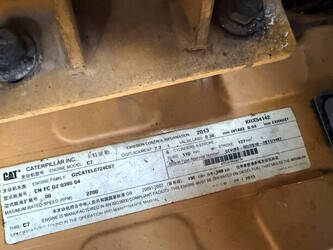 2013-caterpillar-140k-1428152-45761548