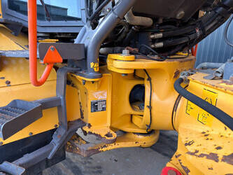 2015-volvo-a25g-1428160-45761846