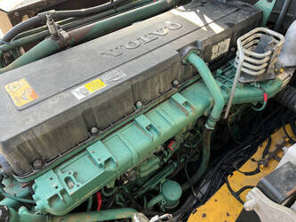 2010-volvo-a40e-1428163-45762051