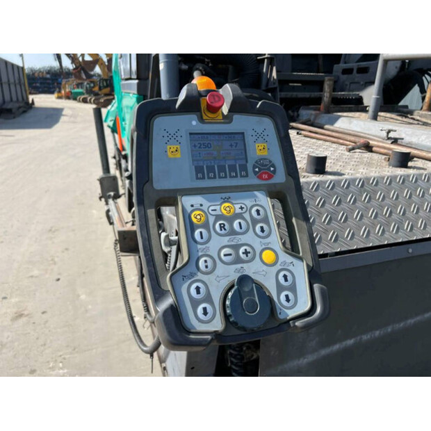 2014 VOGELE SUPER 1900-3I-45762125