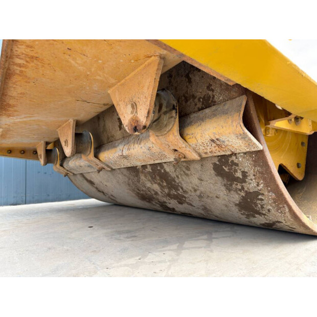 2011 Caterpillar CS76 XT-45762471