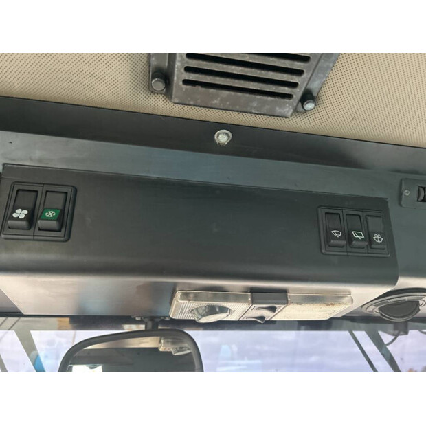 2011 AMMANN AV130X-45762584