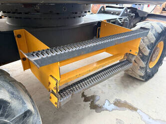 2013-volvo-ew180d-1428187-45762970