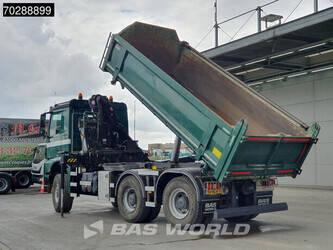 2018-mercedes-benz-arocs-3342-1294355-45763744