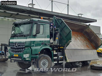 2018-mercedes-benz-arocs-3342-1294355-45763745