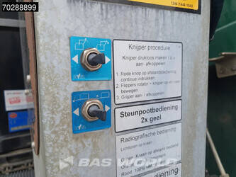 2018-mercedes-benz-arocs-3342-1294355-45763760