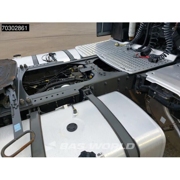 2021 داف XF 480-45764227