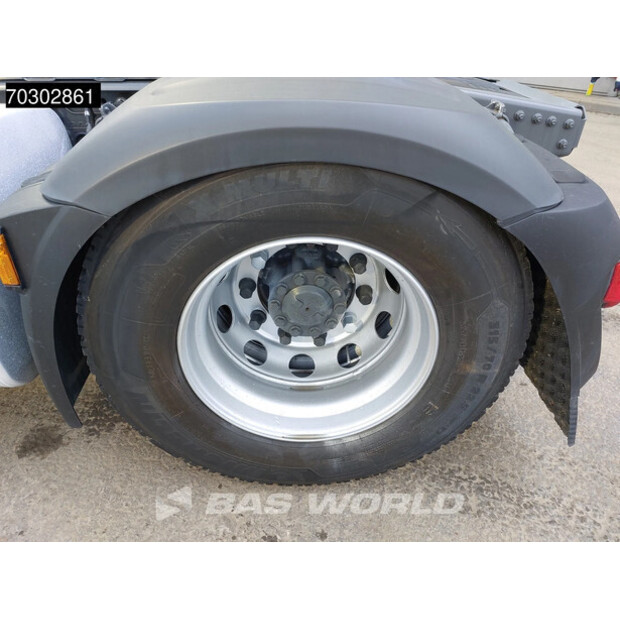 2021 داف XF 480-45764229