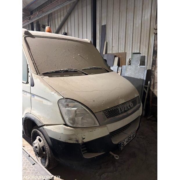 2010 Iveco 35C13-45776937