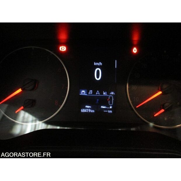 2020 رينو Clio-45776960