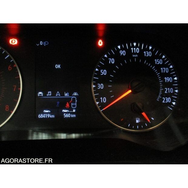 2020 رينو Clio-45776961