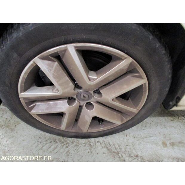 2020 رينو Clio-45776965