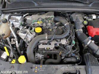 2020-renault-clio-1428268-45776968