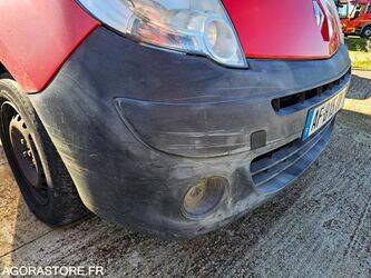 2009-renault-kangoo-1428272-45777016