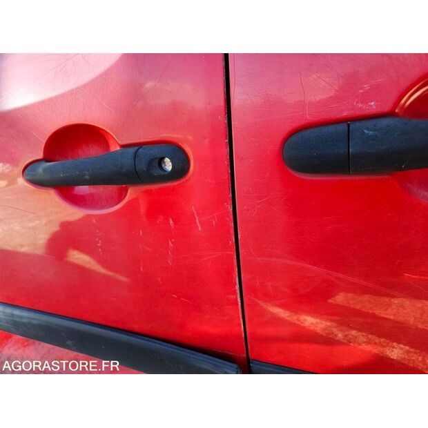 2009 رينو Kangoo-45777028