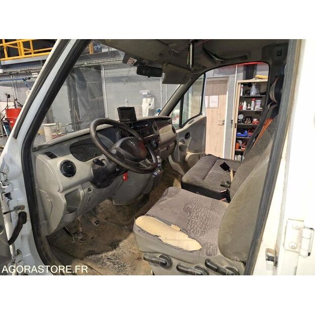 2009 Renault Master-45777038