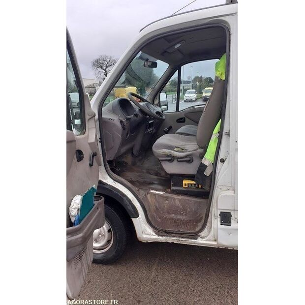 1999 Renault Master-45777070