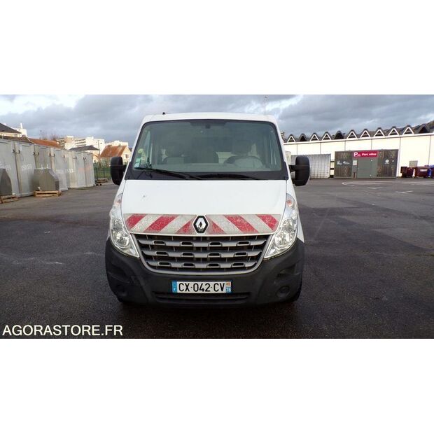 2013 رينو Master-45777125