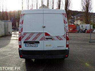 2013-renault-master-1428283-45777129