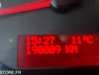 2013-renault-master-1428283-45777133