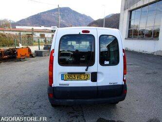 renault-kangoo-1428286-45777153