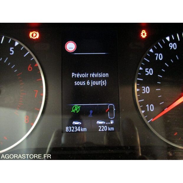 2020 رينو Clio-45777178