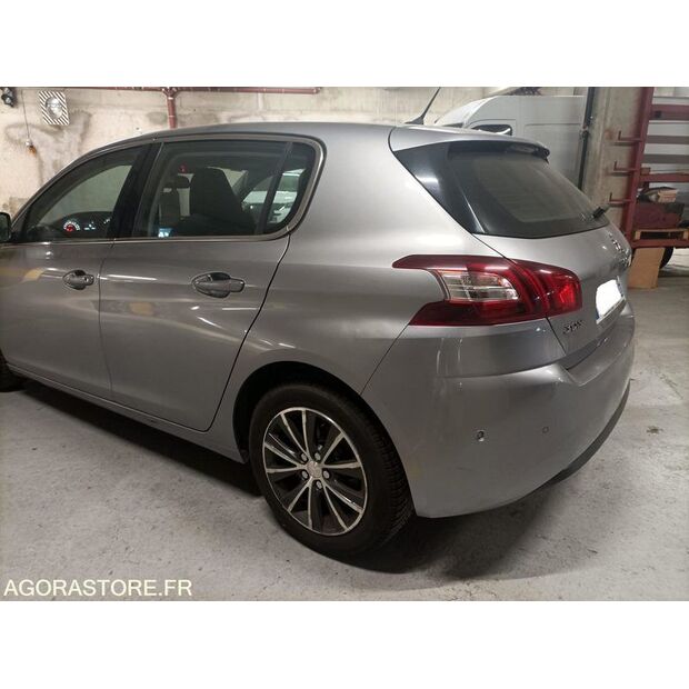 2015 بيجو 308-45777313