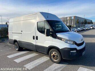 2014-iveco-daily-35c17-1428304-45777324