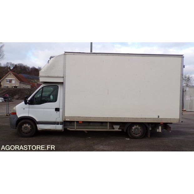 2010 Renault Master-45777436