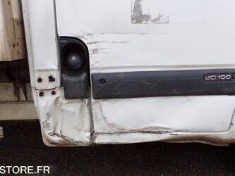 2010-renault-master-1428313-45777442