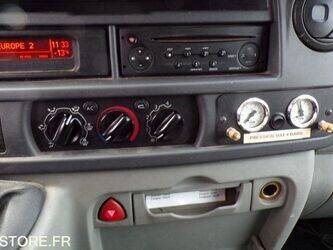 2010-renault-master-1428313-45777446