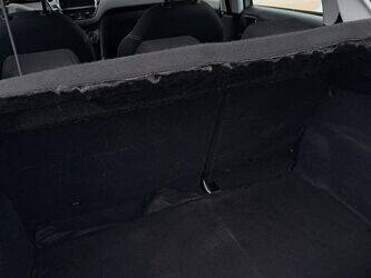 2015-peugeot-208-1428323-45777512