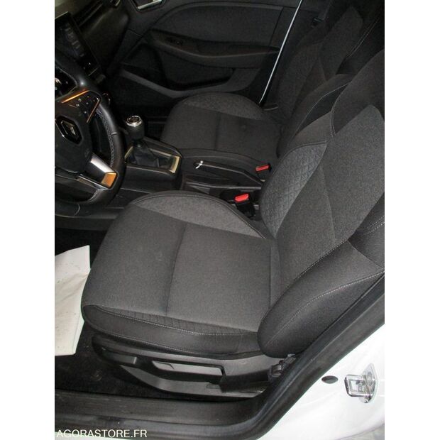 2020 Renault Clio-45777571