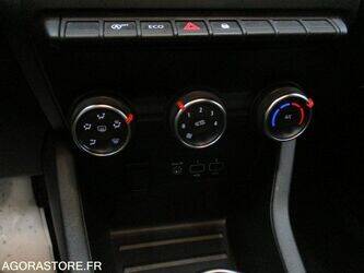 2020-renault-clio-1428329-45777577