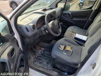 2013-citroen-berlingo-1428330-45777586