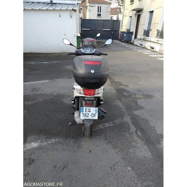 Piaggio-45777600