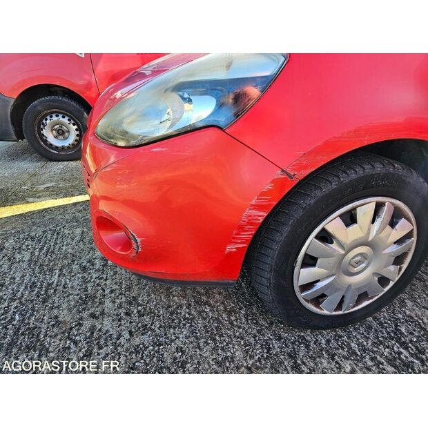 2010 رينو Clio-45777757