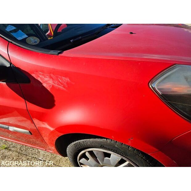 2010 رينو Clio-45777760