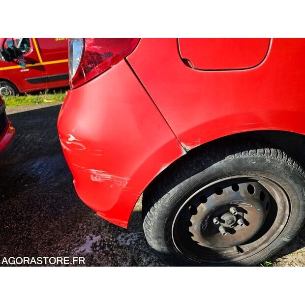 2010 رينو Clio-45777764