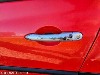 2010-renault-clio-1428342-45777773