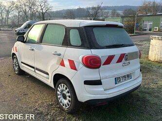 2017-fiat-500-1428352-45777866