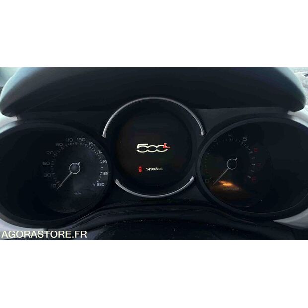 2017 Fiat 500-45777871